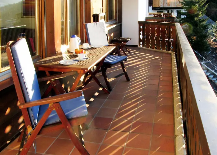 Bergsicht By Interhome Laax